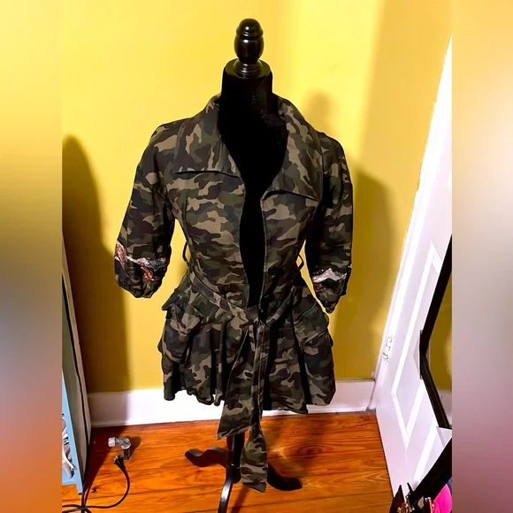 Camouflage Jacket - Picture 3 of 8